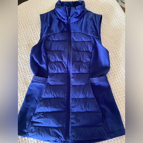 Lululemon down vest - Picture 1 of 4